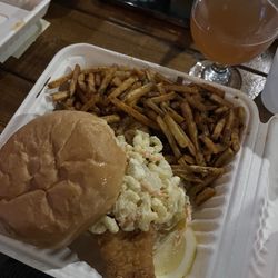 Pittsburgh Sandwich Society - Fish sandwich