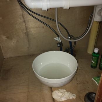 Cabins USA - Had to use a bowl to keep the water off the floor in the kitchen. - Vacation Rentals Near Me - Sevierville, Tennessee Cabins USA - Had to use a bowl to keep the water off the floor in the kitchen. - Vacation Rentals Near Me - Sevierville, Tennessee