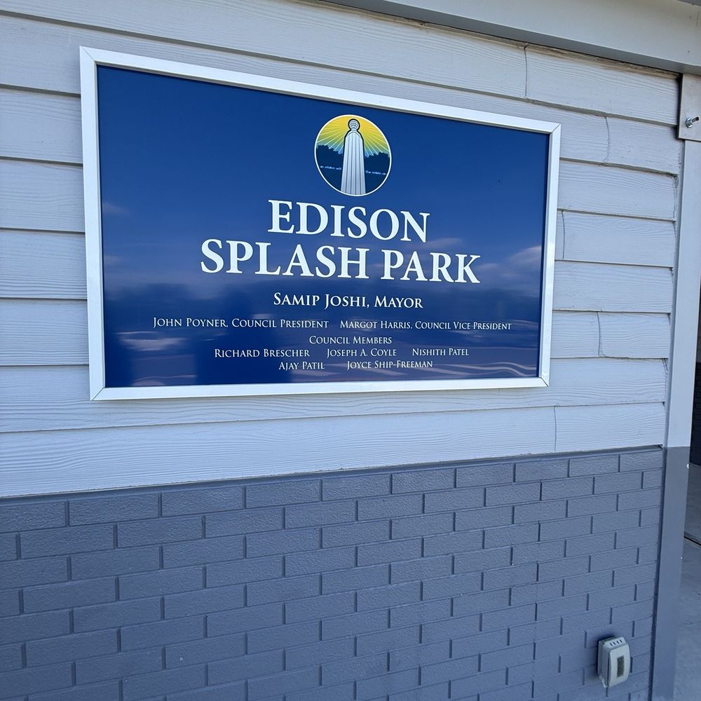 Edison Splash Pad - Playgrounds Near Me - Edison, New Jersey Edison Splash Pad - Playgrounds Near Me - Edison, New Jersey