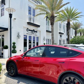 Canopy Road Cafe - Outside - Breakfast & Brunch Near Me - Inlet Beach, Florida Canopy Road Cafe - Outside - Breakfast & Brunch Near Me - Inlet Beach, Florida