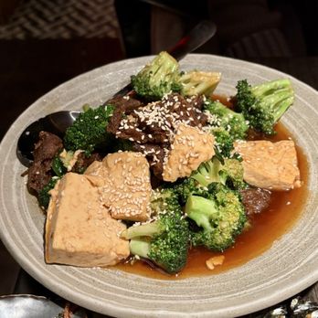 PLANTA Queen Nomad - BEEF & BROCCOLI - Vegetarian Near Me - New York, New York