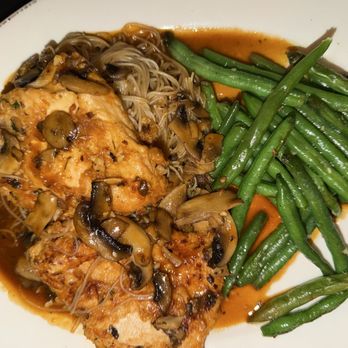 Coratti's Pizzeria Bar & Bocce - Pollo Marsala - Bars Near Me - Ann Arbor, Michigan