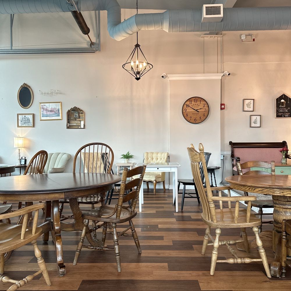 Sandstone Coffee House - Coffee & Tea Near Me - Amherst, Ohio