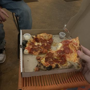Esquina Pizza - This was the pepperoni pizza, that me and my friend got. We both think it's one of the best pizzas we've had - Pizza Near Me - Santa Fe, New Mexico