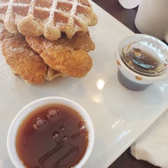 Doc's Place - Chicken and Waffles!!! - Burgers Near Me - Lebanon, Ohio