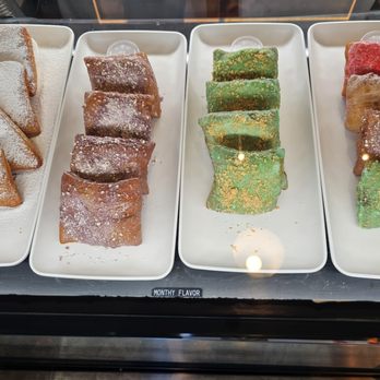 Beignets Expressed - Beignets Expressed - Desserts Near Me - Anaheim, California