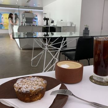 FUTURO - Hot Abeja coffee, Signature Cold brew, fresh baked pastry. - Coffee & Tea Near Me - Phoenix, Arizona FUTURO - Hot Abeja coffee, Signature Cold brew, fresh baked pastry. - Coffee & Tea Near Me - Phoenix, Arizona