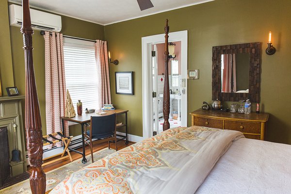 Applewood Manor Inn Bed & Breakfast by null
