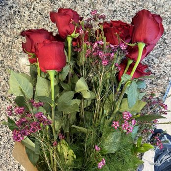 Above The Stem - Florists Near Me - Redlands, California