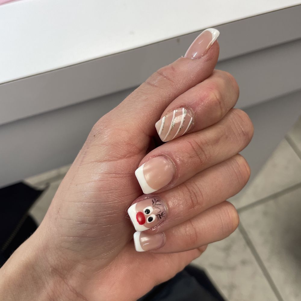 Hollywood Nails - Nail Technicians Near Me - Fairfax, Virginia Hollywood Nails - Nail Technicians Near Me - Fairfax, Virginia