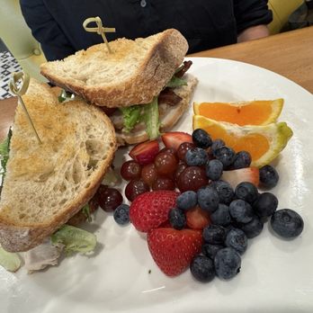The Buttered Tin - Breakfast & Brunch Near Me - Minneapolis, Minnesota