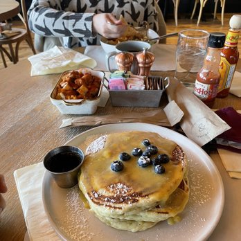 Willow & Whisk - Lemon ricotta pancakes, patatas bravas, so-cal breakfast bowl, black coffee. - Breakfast & Brunch Near Me - Wyckoff, New Jersey Willow & Whisk - Lemon ricotta pancakes, patatas bravas, so-cal breakfast bowl, black coffee. - Breakfast & Brunch Near Me - Wyckoff, New Jersey