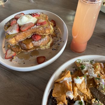 Casa Mia - Breakfast & Brunch Near Me - Mountain View, California