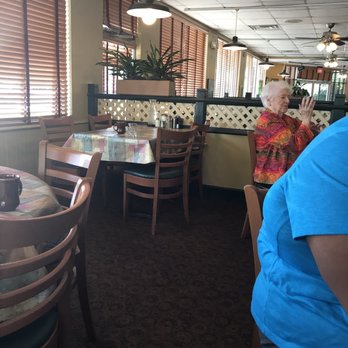 Le Peep - Breakfast & Brunch Near Me - Houston, Texas Le Peep - Breakfast & Brunch Near Me - Houston, Texas