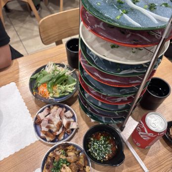 Quan Nhii - 15. Cm Chin Tht Heo Nng 16. Cm Chin Tht B Bm - Vietnamese Near Me - Westminster, California