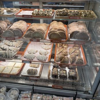 Wally's - Bakery items - Gas Stations Near Me - Fenton, Missouri Wally's - Bakery items - Gas Stations Near Me - Fenton, Missouri
