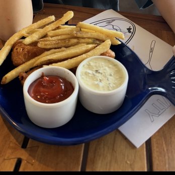 Jake's - Kid's Fish + chips - New American Near Me - Del Mar, California Jake's - Kid's Fish + chips - New American Near Me - Del Mar, California