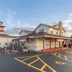 Spark'd Dispensary + Lounge