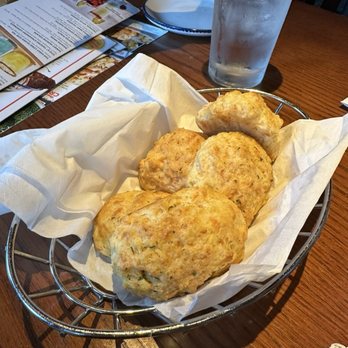Red Lobster - You know em, you love em, half of you go and eat only these and take your main dish home. - Seafood Near Me - Chesterfield, Missouri