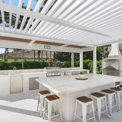 Shade Doctor - Louvered Aluminum pergolas