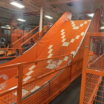 Big Air Del Rio - Slide which is really fun and fast coming down - Trampoline Parks Near Me - Del Rio, Texas Big Air Del Rio - Slide which is really fun and fast coming down - Trampoline Parks Near Me - Del Rio, Texas