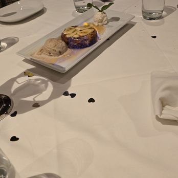 Eddie V's Prime Seafood - Banana foster butter cake - Seafood Near Me - Princeton, New Jersey