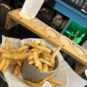 Twisted Ranch - French fry flight - Bars Near Me - St. Louis, Missouri