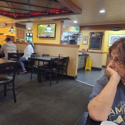 Pizza Hut - Pizza Hut front