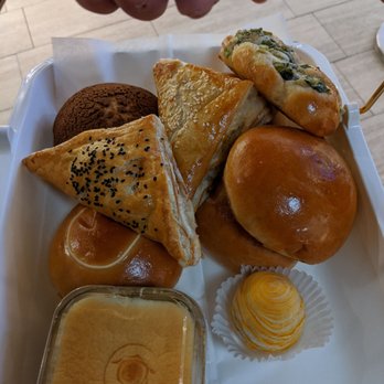 Sweet Hut Bakery & Cafe - Selection of buns - Bakeries Near Me - Duluth, Georgia Sweet Hut Bakery & Cafe - Selection of buns - Bakeries Near Me - Duluth, Georgia