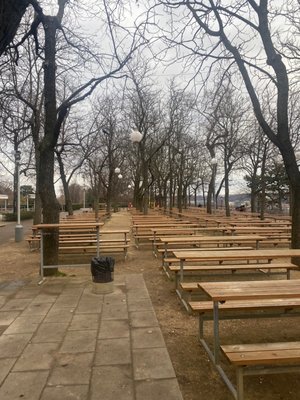 Letenský zámeček a zahrádky na Letné by null