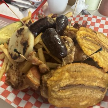 El Parche Colombiano - Picada for two - Colombian Near Me - San Antonio, Texas