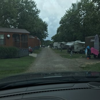 Yogi Bear's Jellystone Park - Narrow roads - Campgrounds Near Me - Nashville, Tennessee Yogi Bear's Jellystone Park - Narrow roads - Campgrounds Near Me - Nashville, Tennessee