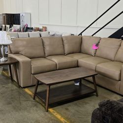 Silver Moon Furniture & Bedding Distributor - Awesome new Saint Bernard approved sectional!