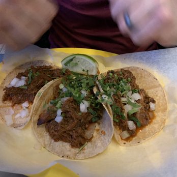 El Mitote - Barbacoa Tacos - Salad Near Me - New York, New York
