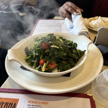 Taverna - Broccoli Rob, which was not as tasty so we swapped out with spinach, sautéed spinach. That was amazing. - Pizza Near Me - Plano, Texas