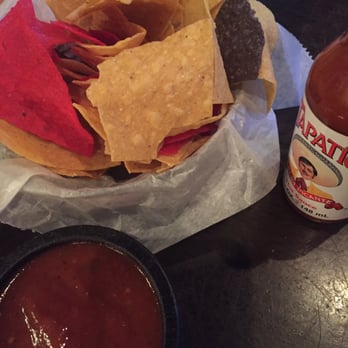Agave Grill - Complimentary chips and salsa - Mexican Near Me - Hartford, Connecticut
