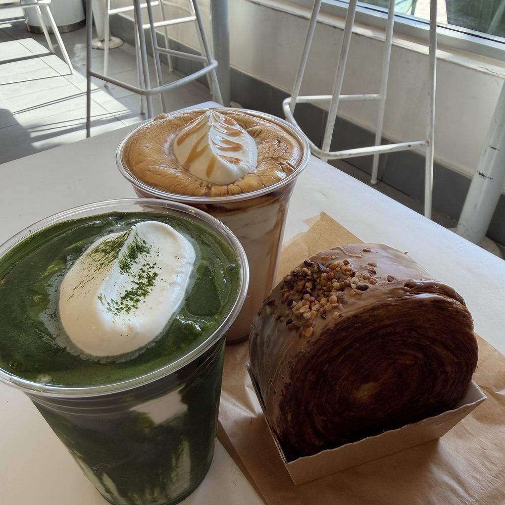 Re Coffee - Matcha einspanner - Desserts Near Me - Northridge, California