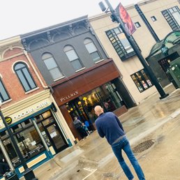 PULLMAN BAR & DINER - Updated February 2026 - 703 Photos & 727 Reviews