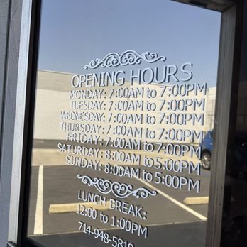 Dog Den - Pet Groomers Near Me - Anaheim, California Dog Den - Pet Groomers Near Me - Anaheim, California