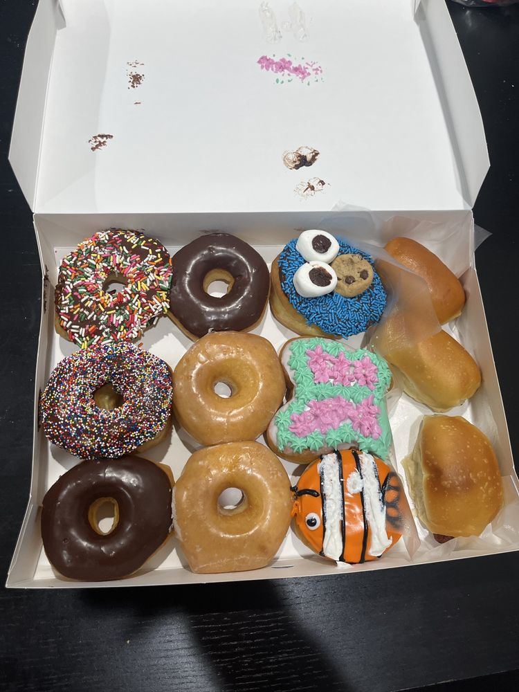 NewSong Donut & Cafe