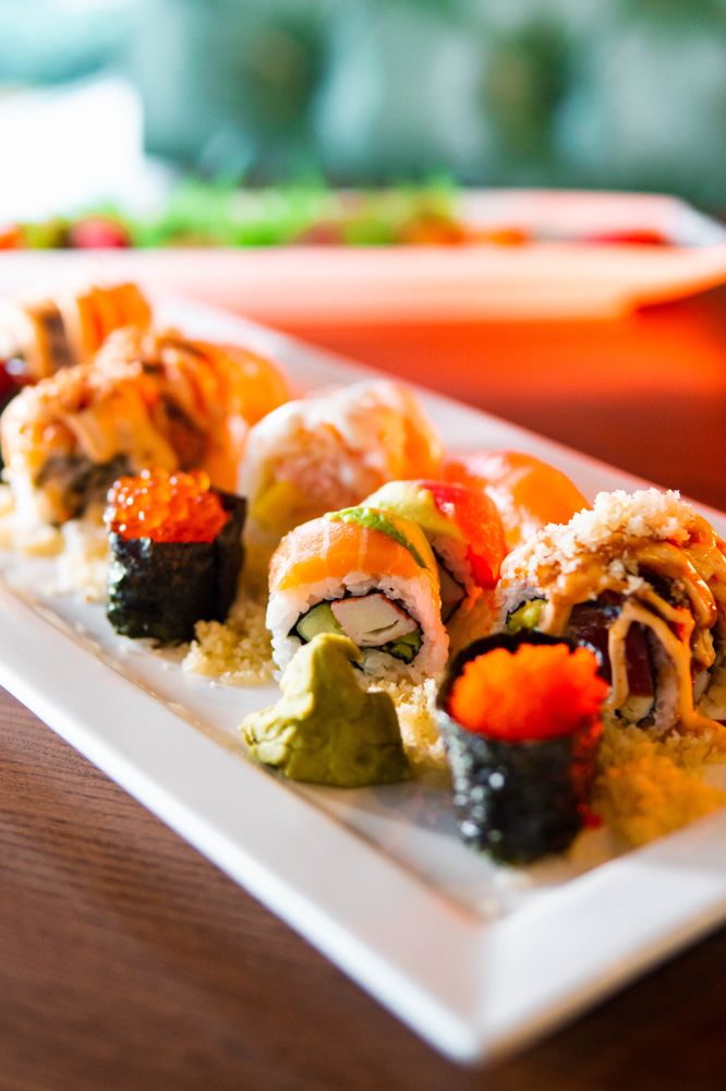 SanTo’s Modern American Buffet & Sushi