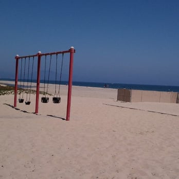 East Beach - Beaches Near Me - Santa Barbara, California East Beach - Beaches Near Me - Santa Barbara, California