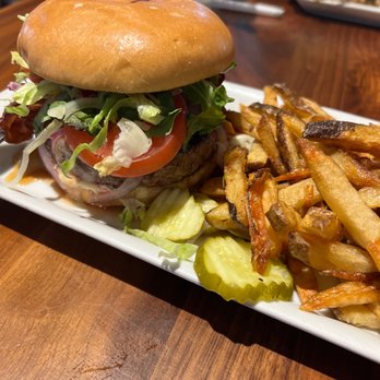 BRU Burger Bar - Cincinnati - Bru burger - Burgers Near Me - Cincinnati, Ohio