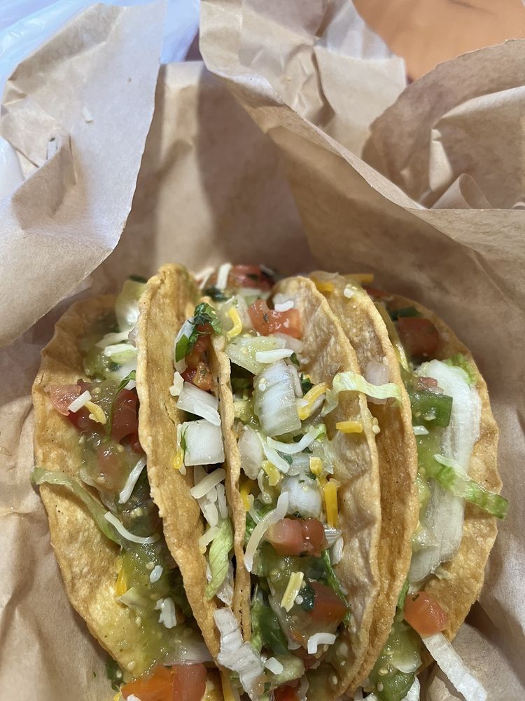 Nay's Tacos Inglewood