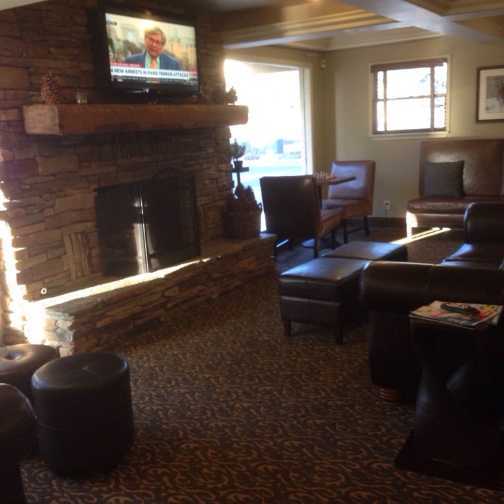 Mammoth Creek Inn - Ski Resorts Near Me - Mammoth Lakes, California Mammoth Creek Inn - Ski Resorts Near Me - Mammoth Lakes, California