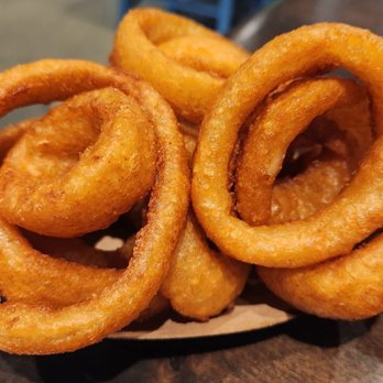 The Stand - American Classics Redefined - Onion rings - great, light and fluffy - New American Near Me - Irvine, California