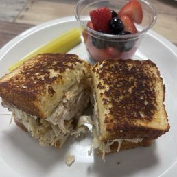 Cuban blonde sandwich