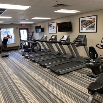 Candlewood Suites - Gym. It's got enough things to work with. Thumbs up because it's super clean. Wish there was water station in here though. - Hotels Near Me - Ft.Huachuca, Arizona Candlewood Suites - Gym. It's got enough things to work with. Thumbs up because it's super clean. Wish there was water station in here though. - Hotels Near Me - Ft.Huachuca, Arizona