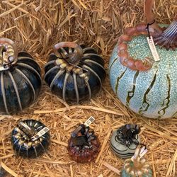 Sanderson Lincoln Pavillion - Glass pumpkins