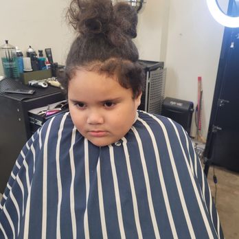 KingCuts X KxLBeauty - My 6 year old in need of some professional haircut. - Hair Salons Near Me - Honolulu, Hawaii KingCuts X KxLBeauty - My 6 year old in need of some professional haircut. - Hair Salons Near Me - Honolulu, Hawaii